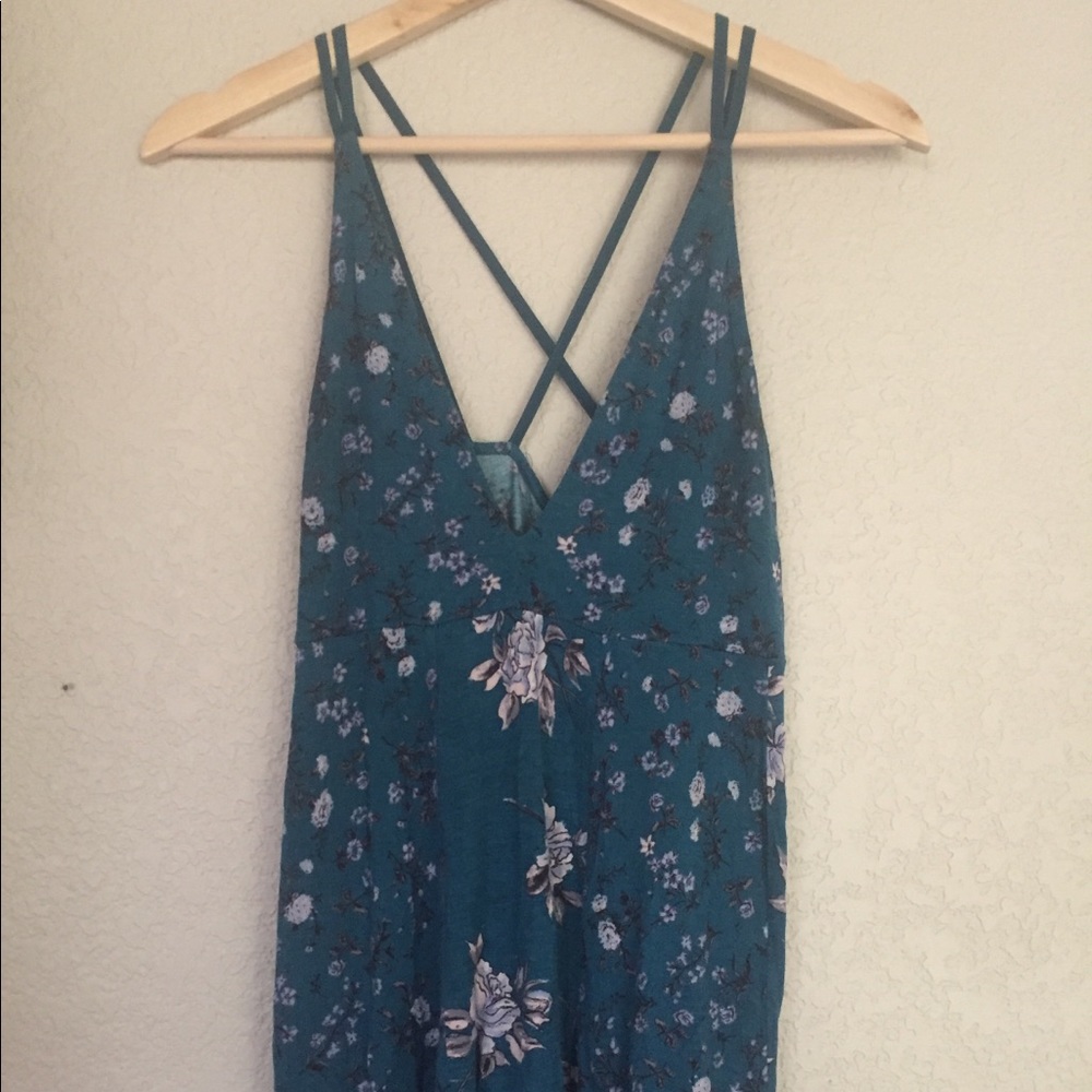 Urban Outfitters floral flowy tank